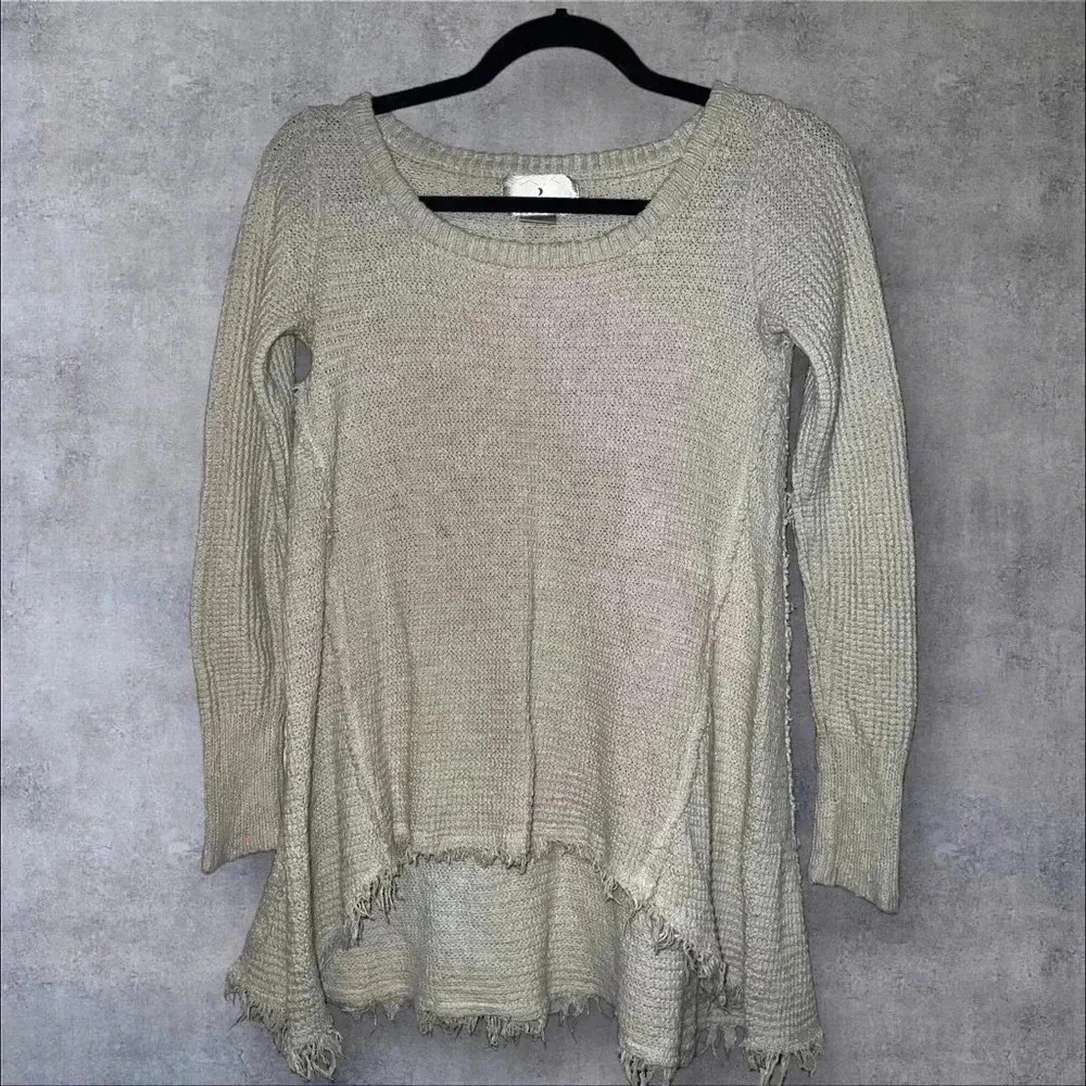 Ruby moon sweater size small